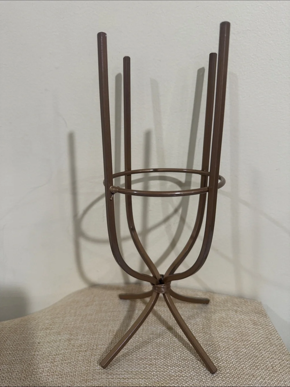 Brown Metal Plant & Pot Stand with Elevated Ring - Home Dining